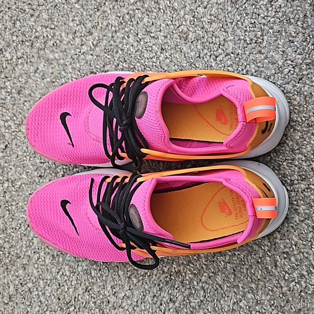 Nike Women's Air Presto Running Shoes.